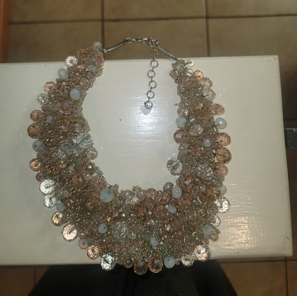 Statement piece beaded necklace in pink and white beads